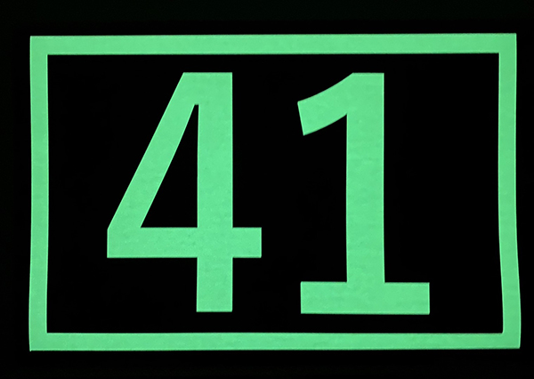 マグネットシート印刷　車両用のマグネットシート（蓄光式カッティングシート）　関西電力送配電株式会社　様